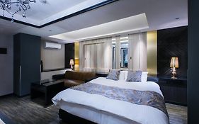 HOTEL Luana